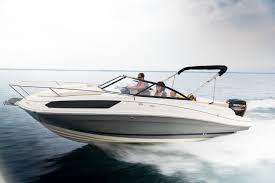 BAYLINER VR5 CUDDY OB année 2022