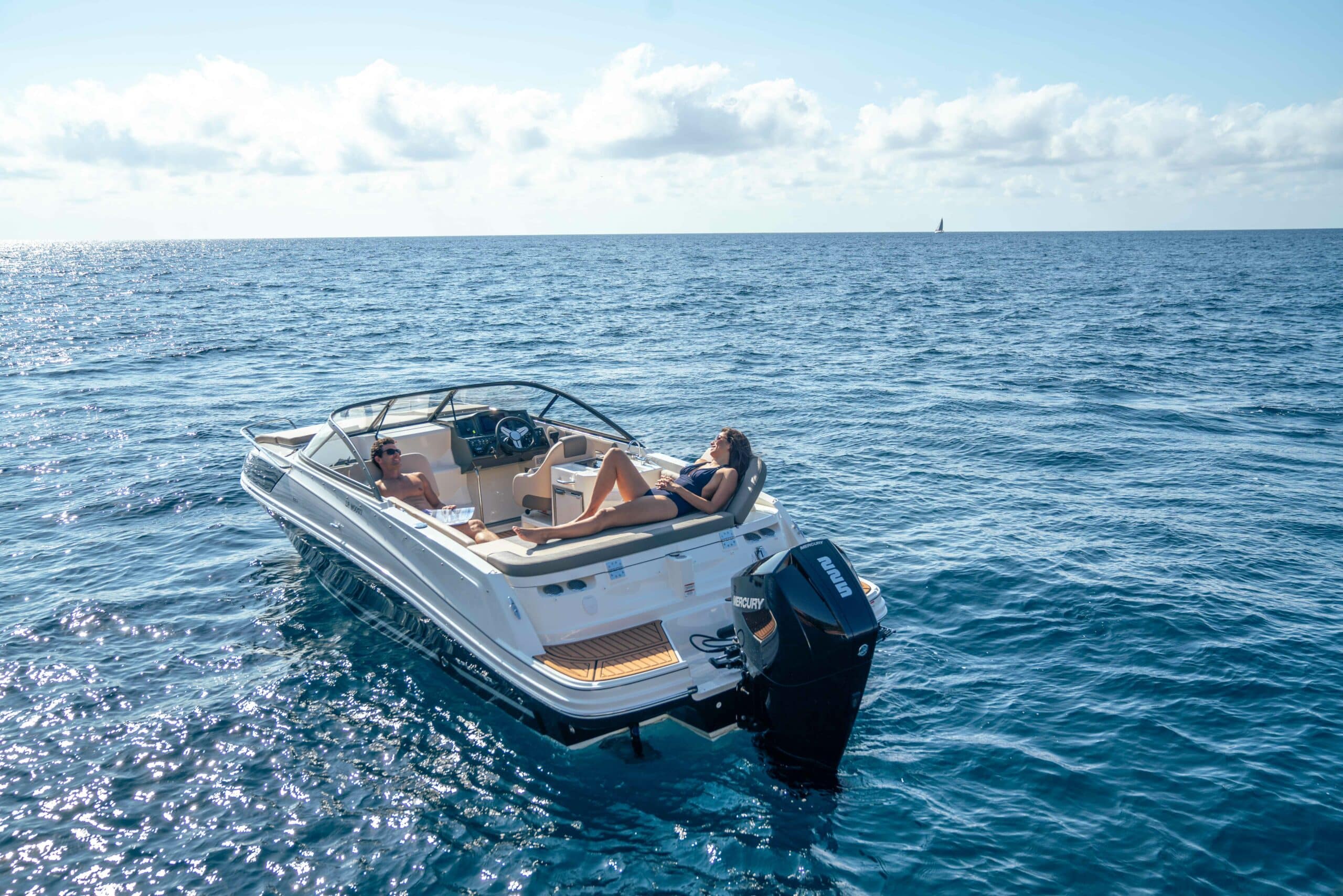BAYLINER VR6 CUDDY OB année 2023