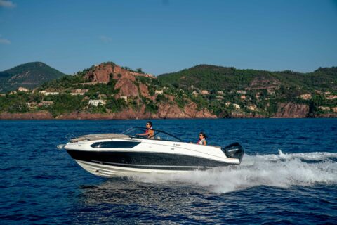BAYLINER VR6 CUDDY OB année 2023 – Image 11