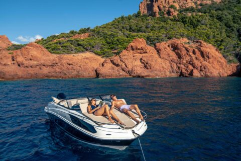 BAYLINER VR6 CUDDY OB année 2023 – Image 12