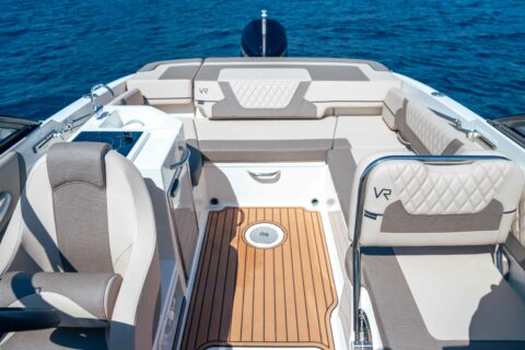 BAYLINER VR6 CUDDY OB année 2023 – Image 6