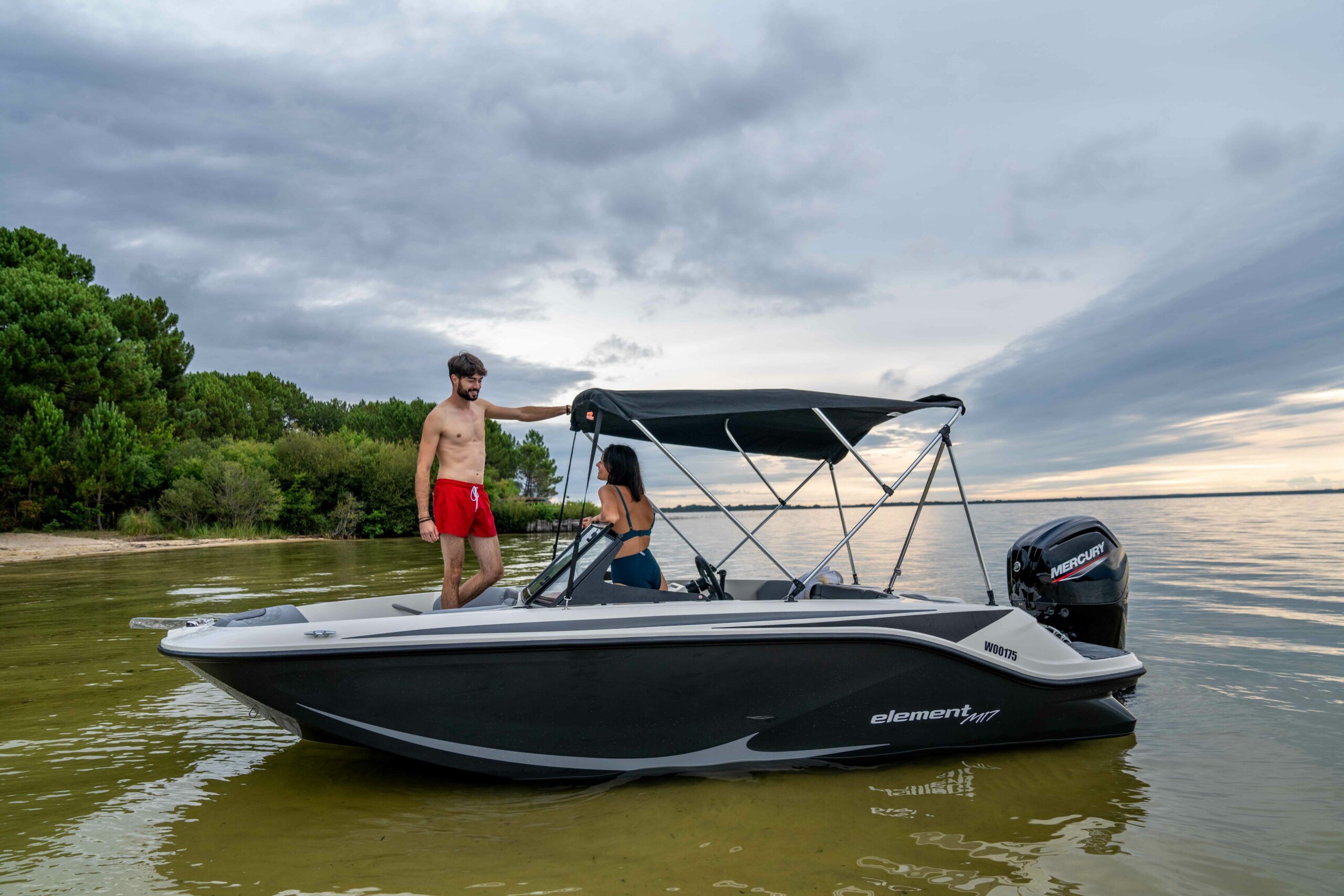 BAYLINER M15 année 2023