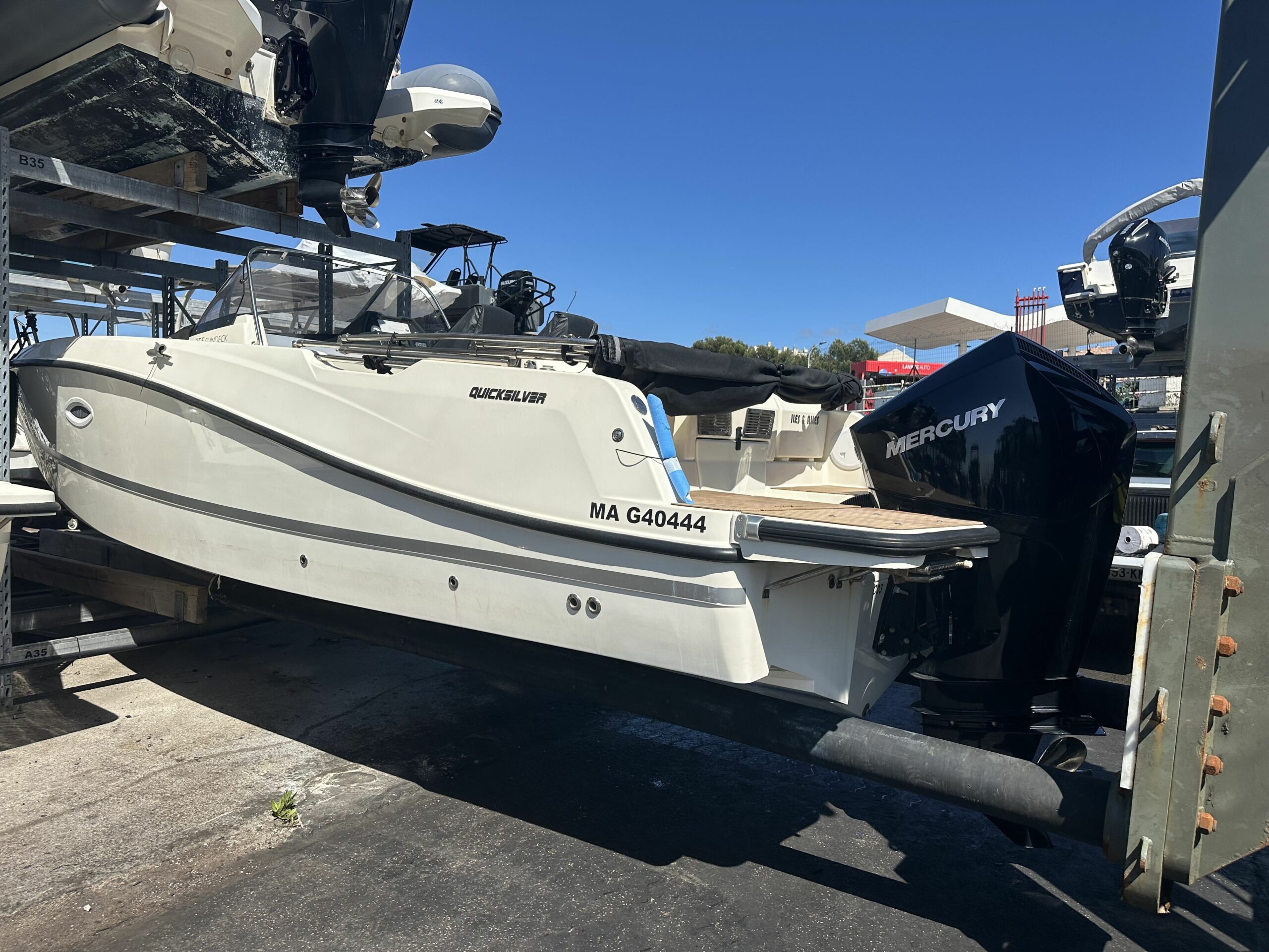QUICKSILVER 755 sundeck année 2022