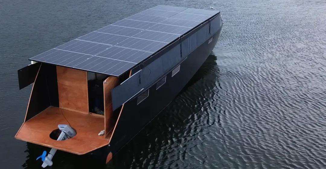 Ce bateau solaire a-t-il vraiment traversé l'Europe sans carburant ? 1 Bateau Marseille | Sud Plaisance