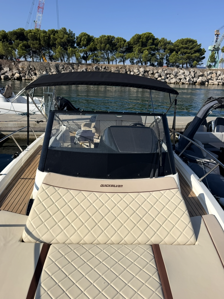 QUICKSILVER 875 sundeck année 2022 7 QUICKSILVER 875 sundeck année 2022 – Image 7
