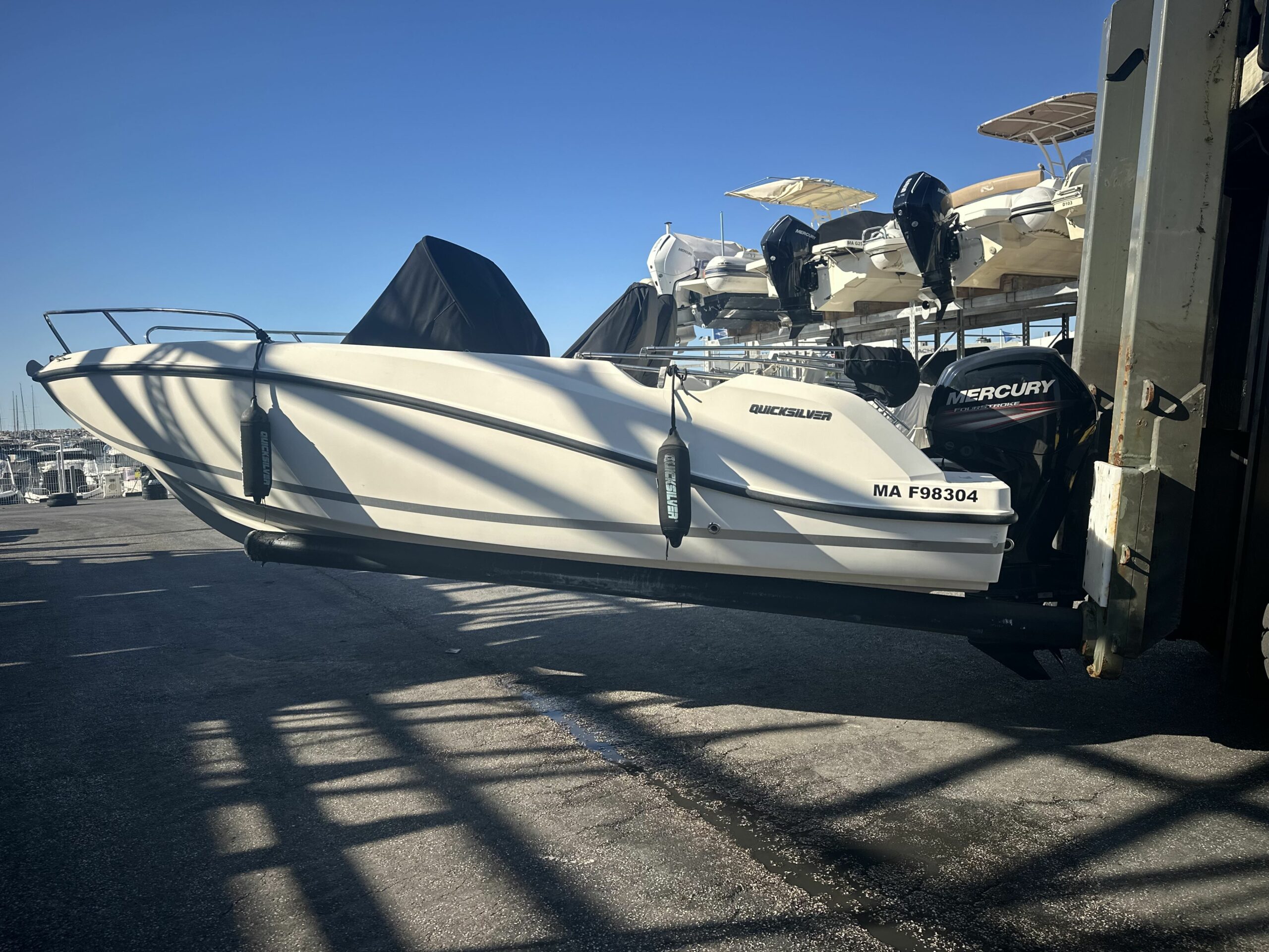 Bateaux d'occasion 2 QUICKSILVER 605 open année 2020